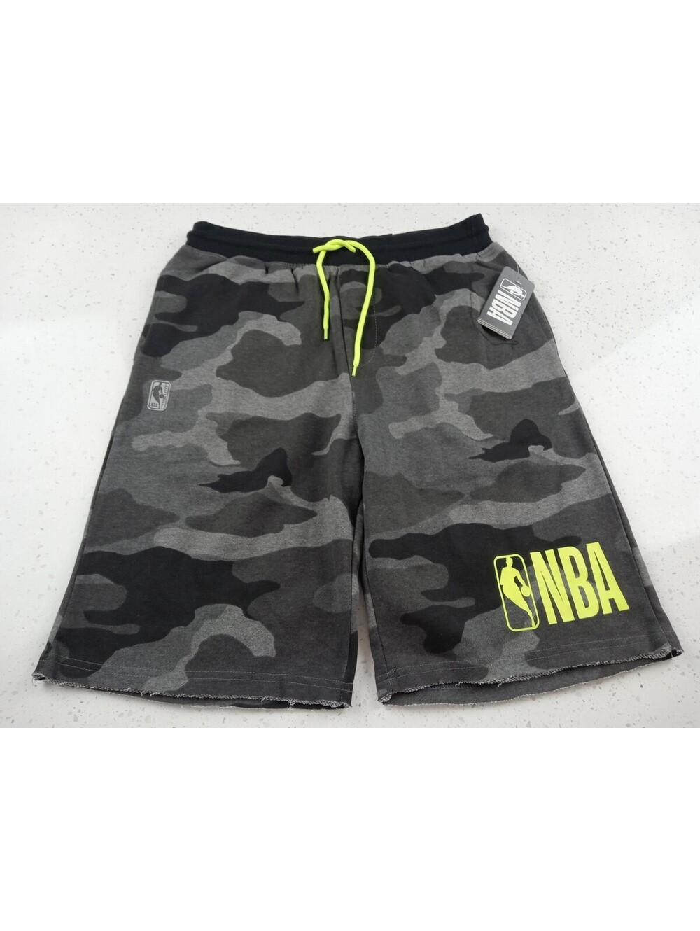 NBA Brand Trainer Shorts Mens Medium Black Gray Camo Neon Green Drawstring M